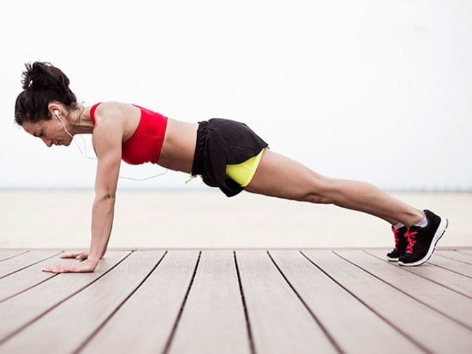 Plank là gì? Lợi ích của việc tập Plank như thế nào?