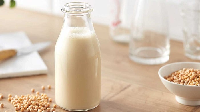 Uống sữa đậu nành có thể giúp giảm cân.