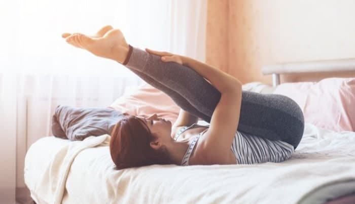 bài tập giảm mỡ bụng trên giường