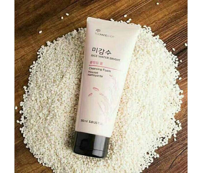 the face shop rice water bright foaming cleanser 150ml