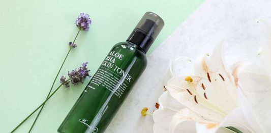 aloe bha skin toner benton