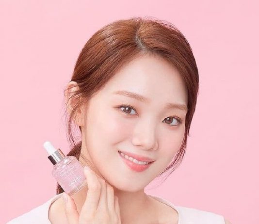  Tinh chất trang điểm dưỡng da Laneige Glowy Makeup Serum